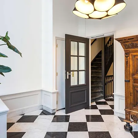 NH Collection Amsterdam Barbizon Palace Buitenkant foto Interior of the house